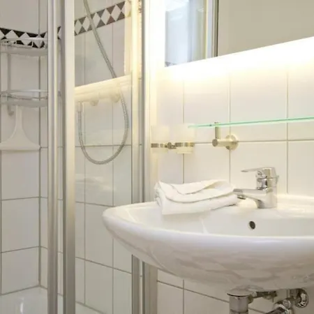 Lucie Else App 05 Χέρινγκσντορφ